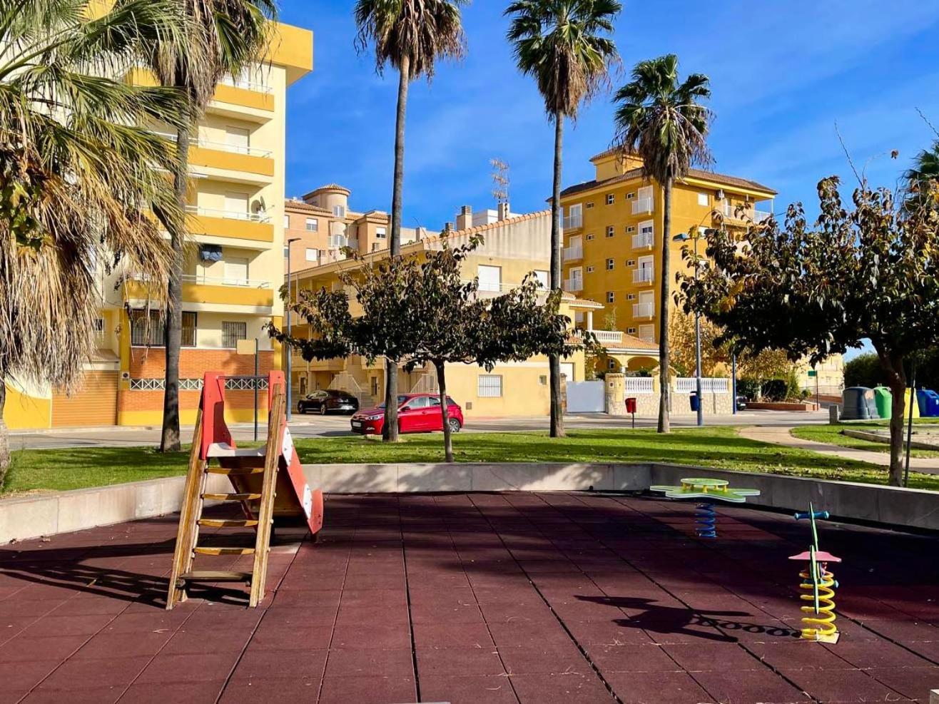 Playa De Miramar - 3 Min Walk To The Beach, Family-Friendly, Near Gandia Buitenkant foto